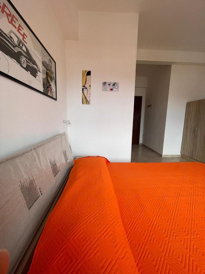 La Finestra Sul Mare B&B Crotone Kültér fotó