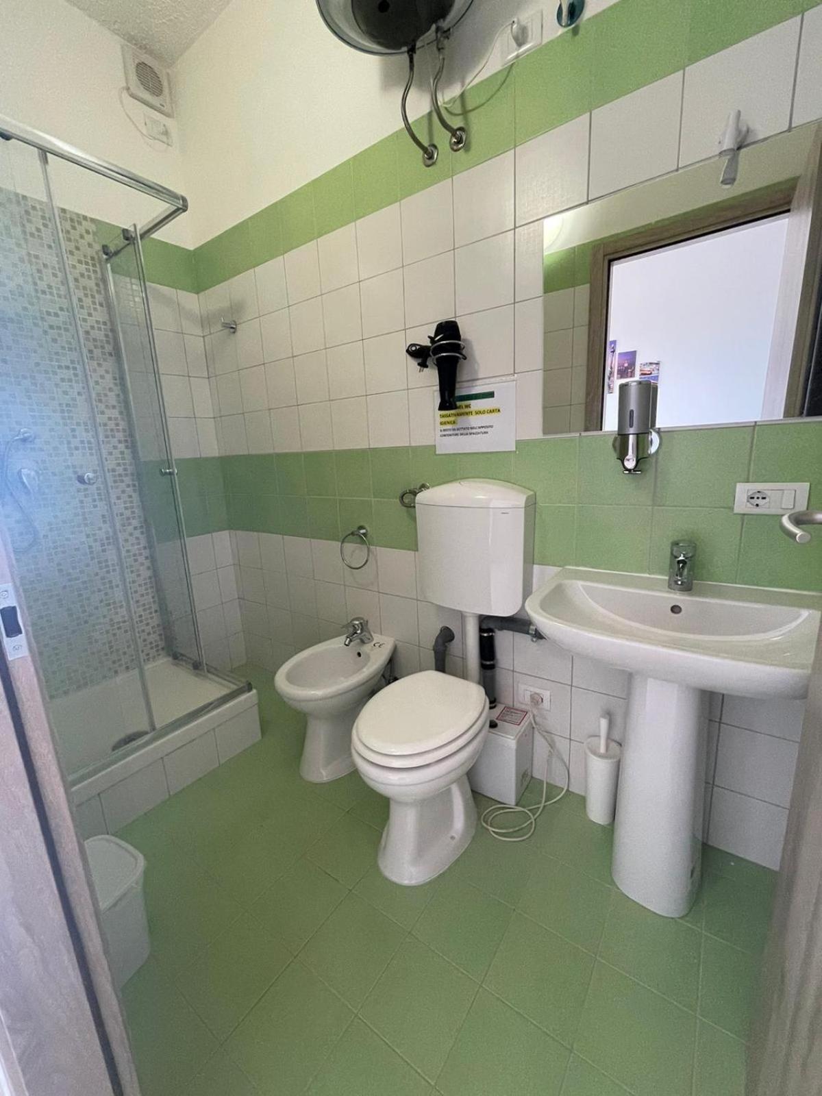 La Finestra Sul Mare B&B Crotone Kültér fotó